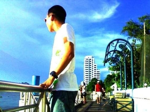 chat find love, chat from Bangkok