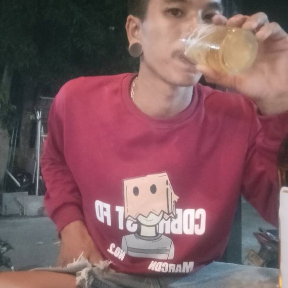 แชท หาแฟน, หาเพื่อนเที่ยว 