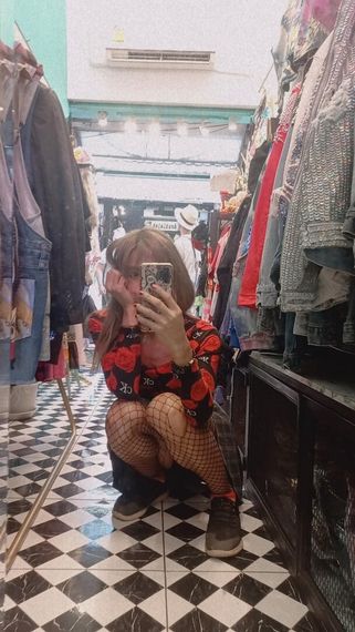 chat chat, single  from Bangkok