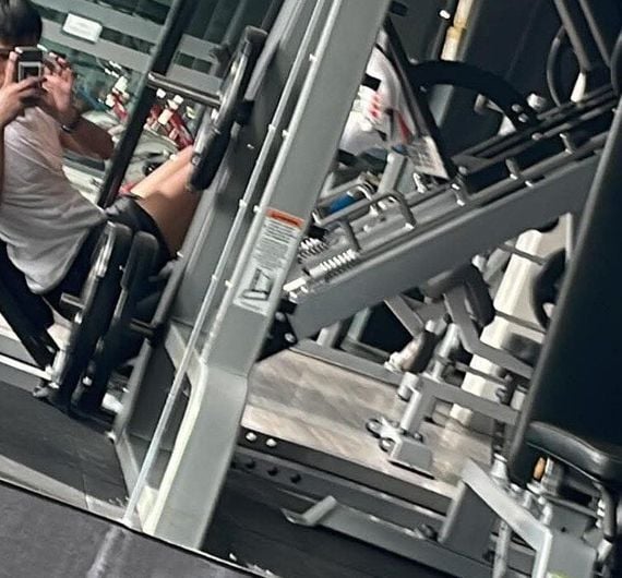 chat looking for friends