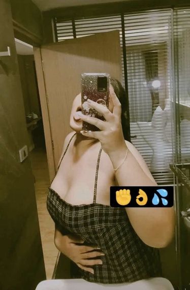 chat find love, chat  from Bangkok