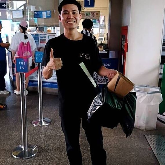 แชท โสด  ที่อยู่ กรุงเทพมหานคร