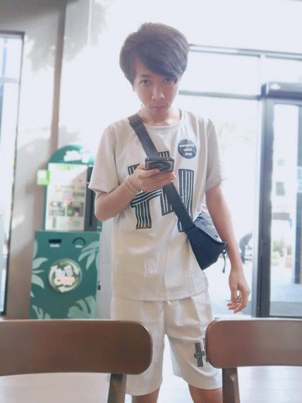 แชท หากิ๊ก, โสด 