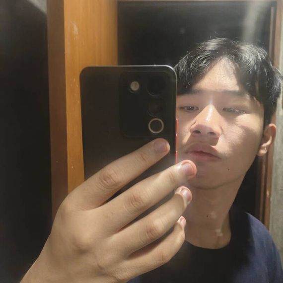 แชท หากิ๊ก, โสด 