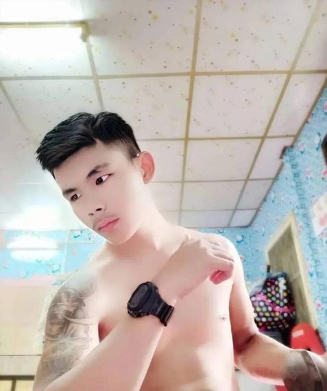 chat find love, chat  from Bangkok