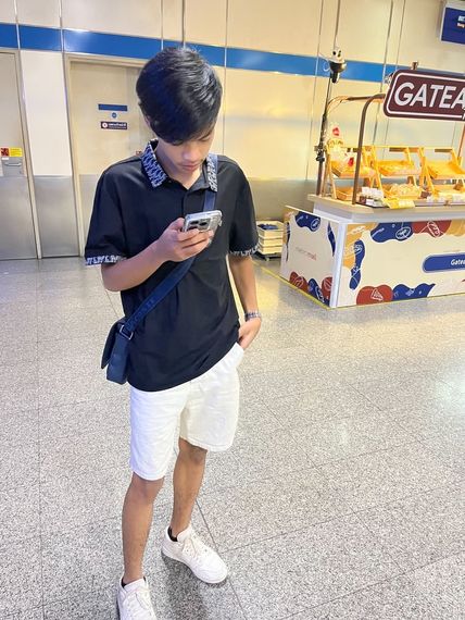 แชท หาเพื่อนคุย, โสด