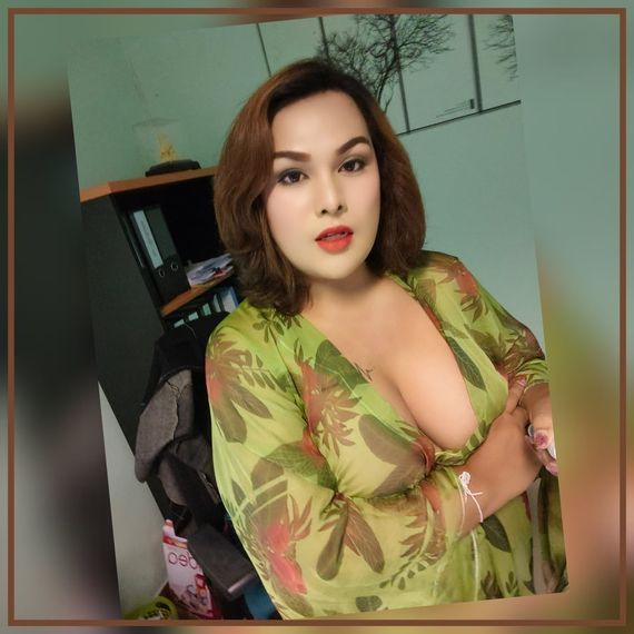 แชท หาเพื่อนเที่ยว  ที่อยู่ กรุงเทพมหานคร