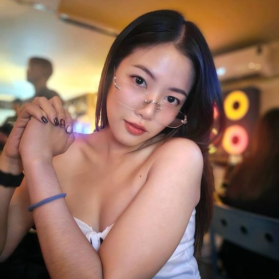 แชท หาเพื่อนคุย, หากิ๊ก 