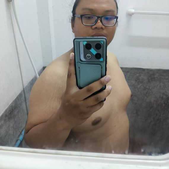 แชท โสด  ที่อยู่ กรุงเทพมหานคร