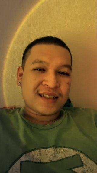 แชท หาเพื่อนคุย, โสด 