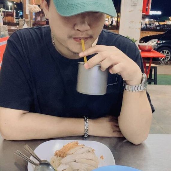 แชท หาเพื่อนคุย ที่อยู่ กรุงเทพมหานคร