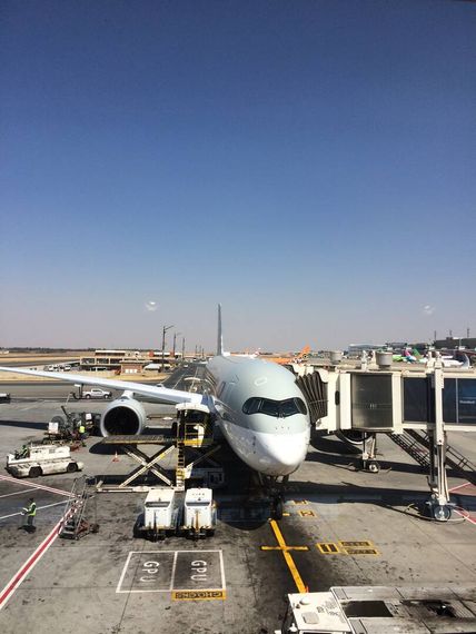 chat find love, chat  from Bangkok