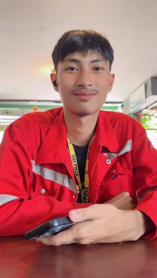 แชท หากิ๊ก 