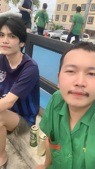 แชท แชทเปิดกล้อง  ที่อยู่  สกลนคร