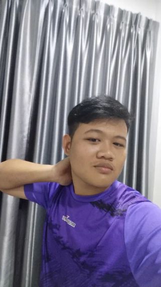 แชท หาเพื่อนคุย, โสด 