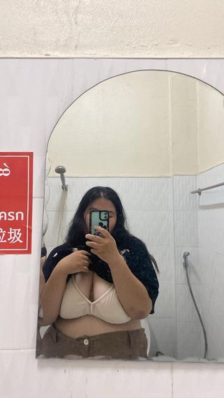 chat chat, find 2nd love  from Chiang Rai