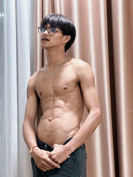 แชท โสด  ที่อยู่ กรุงเทพมหานคร