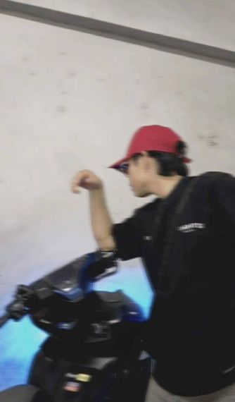 แชท หาเพื่อนคุย, โสด 