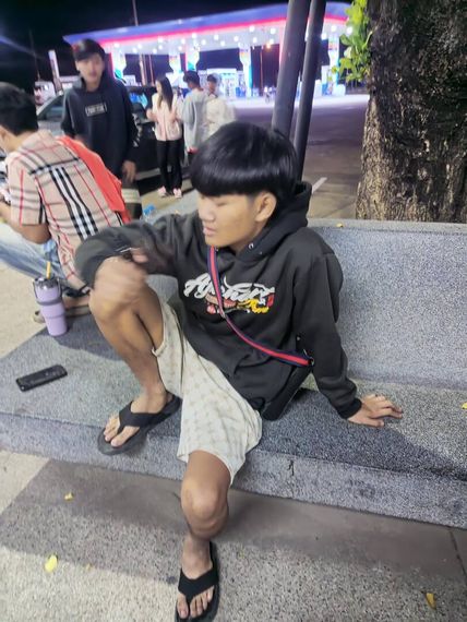 แชท หาเพื่อนคุย  ที่อยู่  ชลบุรี