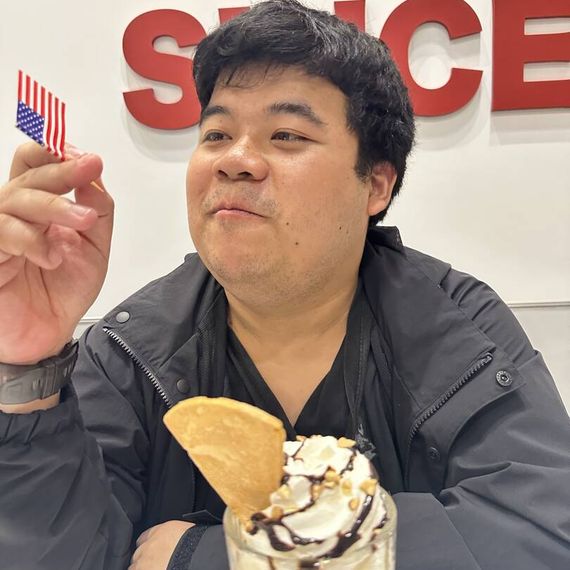 แชท หาเพื่อนคุย, หาเพื่อนเที่ยว  ที่อยู่ กรุงเทพมหานคร