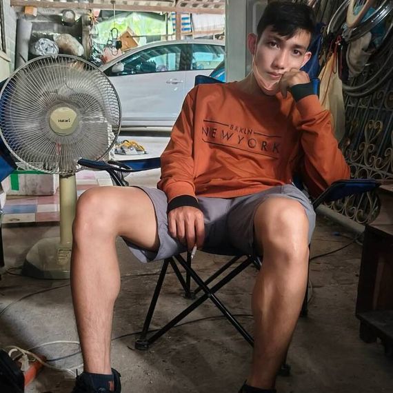 แชท หาเพื่อนคุย, หาเพื่อนเที่ยว  ที่อยู่ กรุงเทพมหานคร