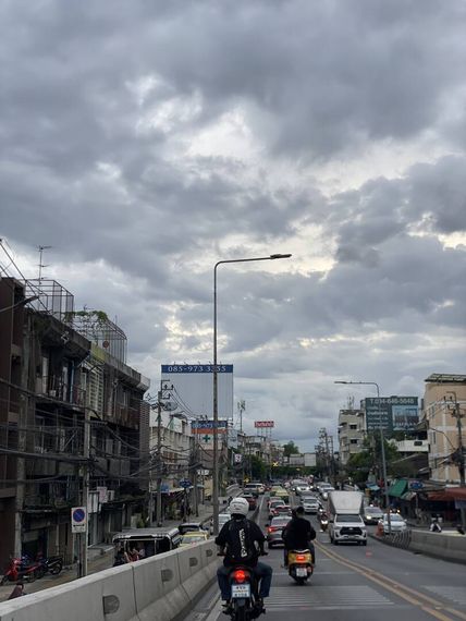 แชท หาเพื่อนคุย  ที่อยู่ กรุงเทพมหานคร