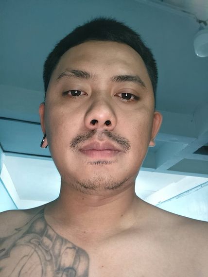chat looking for friends