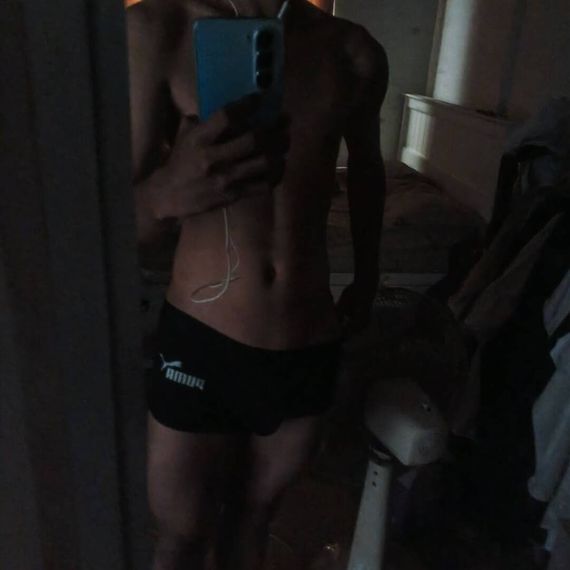 แชท หาเพื่อนคุย ที่อยู่ กรุงเทพมหานคร