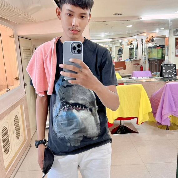 แชท หาเพื่อนคุย  ที่อยู่ กรุงเทพมหานคร