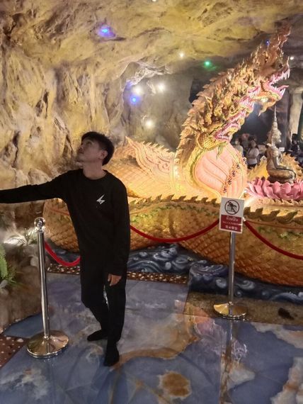แชท หากิ๊ก, โสด 
