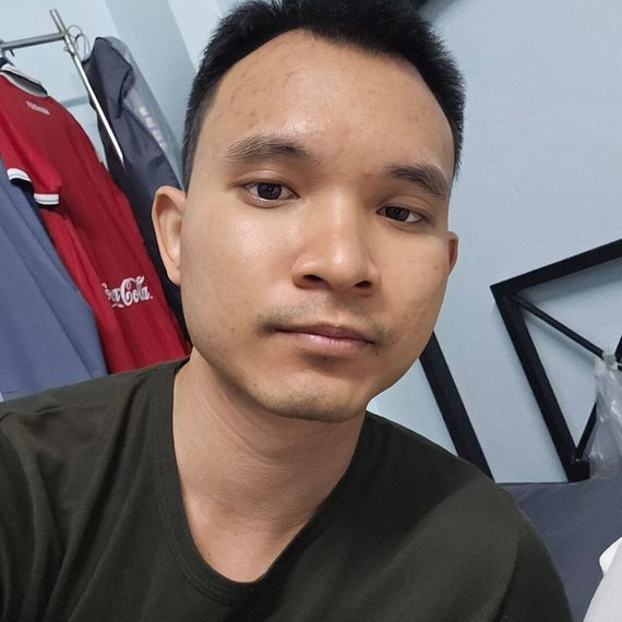 แชท โสด, นัดเจอ  ที่อยู่ กรุงเทพมหานคร