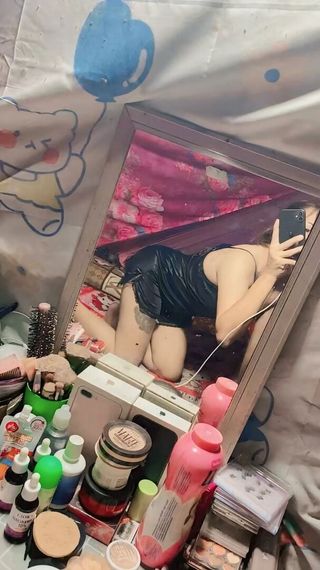 chat chat, single from Bangkok