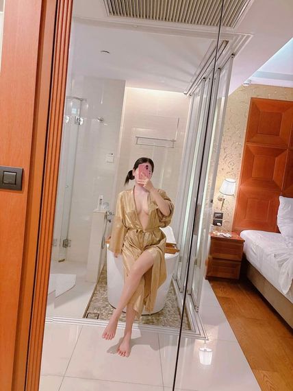 chat find love, chat  from Bangkok