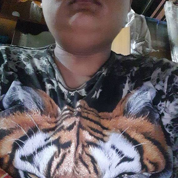 แชท หาแฟน, แชทเปิดกล้อง  ที่อยู่  นนทบุรี