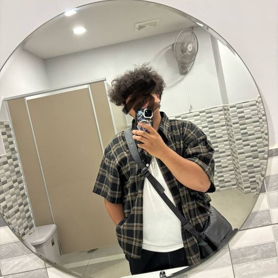 แชท หาเพื่อนคุย, โสด  ที่อยู่  ชลบุรี