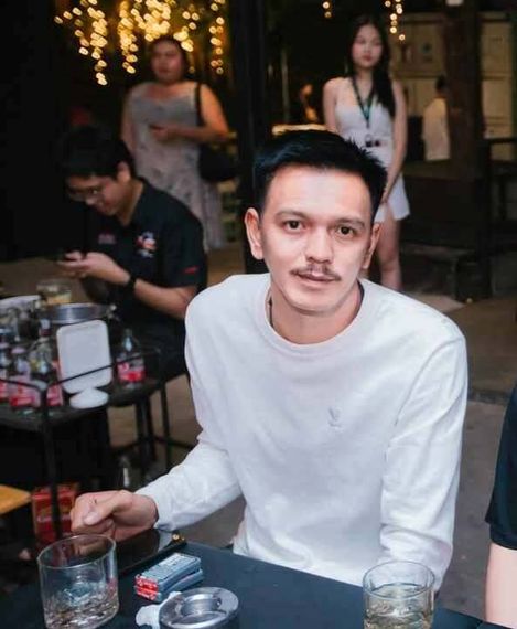 chat looking for friends  from Bangkok