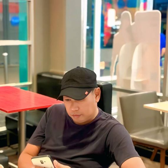 แชท หาเพื่อนคุย, หากิ๊ก 