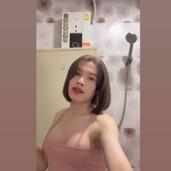 แชท หากิ๊ก, โสด  ที่อยู่ กรุงเทพมหานคร