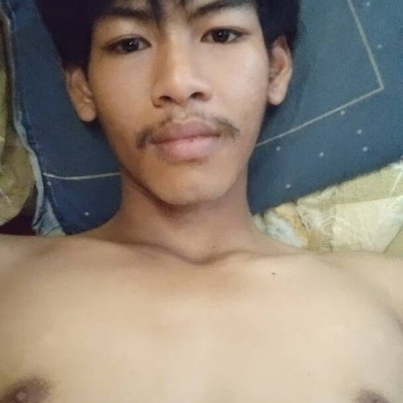 แชท หาเพื่อนคุย, โสด 