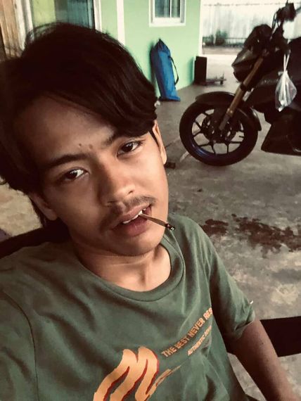 แชท หาเพื่อนคุย  ที่อยู่  กาญจนบุรี