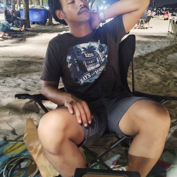 แชท โสด, แชทเปิดกล้อง  ที่อยู่ กรุงเทพมหานคร