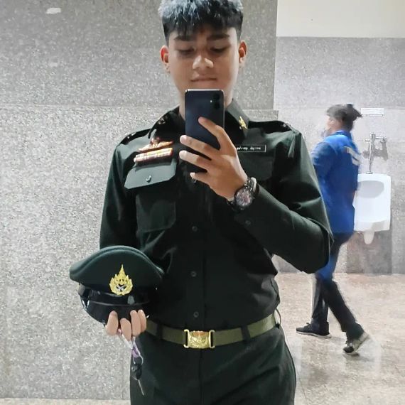 แชท หาเพื่อนคุย  ที่อยู่  สุราษฎร์ธานี