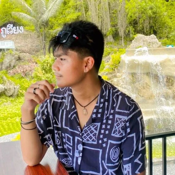 แชท หาเพื่อนคุย  ที่อยู่  สุราษฎร์ธานี