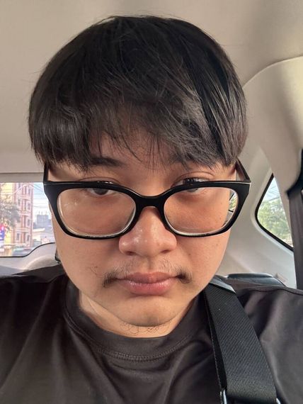 chat looking for friends from Pathum Thani