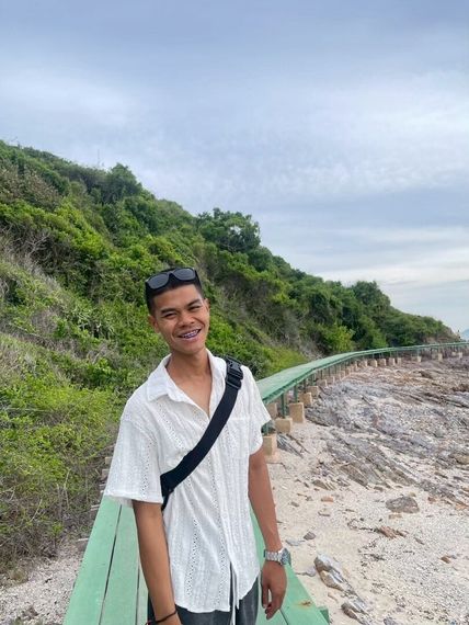 chat hangout, find 2nd love  from Chon Buri
