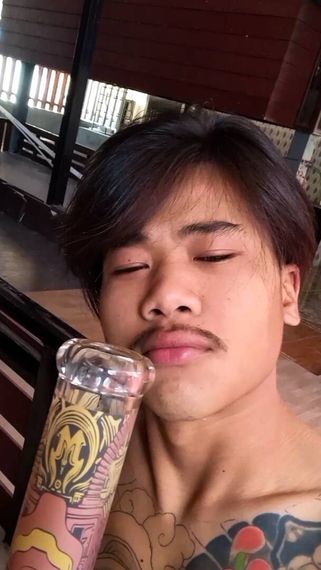 แชท แชทเปิดกล้อง 