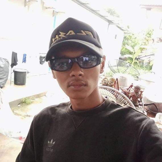 แชท หากิ๊ก 