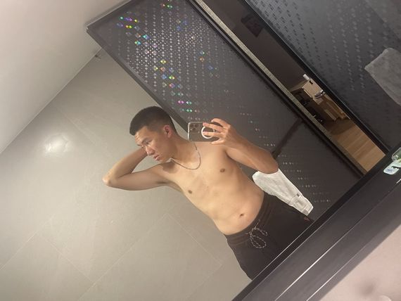 แชท หาเพื่อนคุย, โสด 