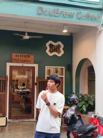 แชท หาเพื่อนคุย, หาเพื่อนเที่ยว  ที่อยู่ กรุงเทพมหานคร