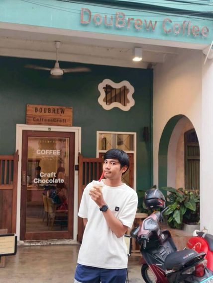 แชท หาเพื่อนคุย, หาเพื่อนเที่ยว  ที่อยู่ กรุงเทพมหานคร